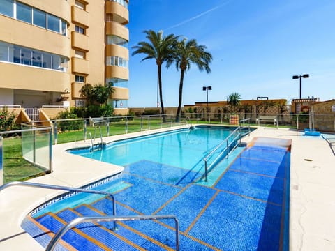 Water, Building, Sky, Plant, Window, Swimming Pool, Azure, Tree, Shade, House