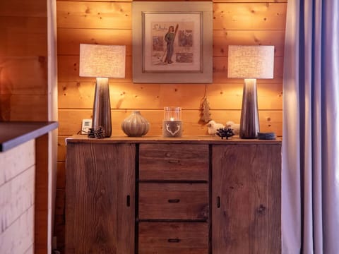 Water, Plant, Property, Sky, Azure, Swimming Pool, Tree, Shade, Leisure, Composite Material