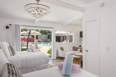 Discover the ultimate Palm Springs retreat at The Muse – a spacious, stylish haven designed for relaxation and luxury. Experience exceptional comfort and modern amenities in this one-of-a-kind home, perfect for your next getaway.