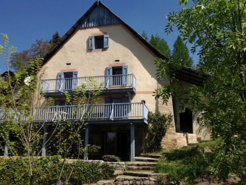 Winter view of the chalet from the North