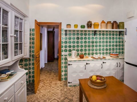 Water, Sky, Water Resources, Plant, World, Cloud, Tree, Urban Design, Watercourse, Body Of Water