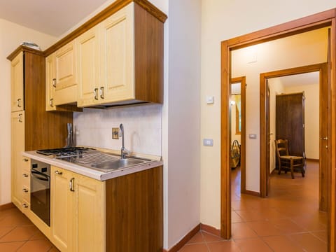 Water, Sky, Swimming Pool, Plant, Azure, Blue, Tree, Outdoor Furniture, Building, Shade