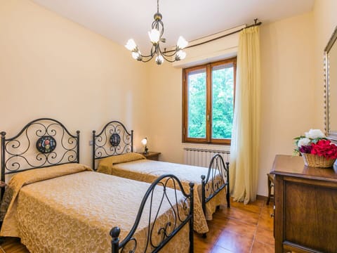 Water, Sky, Swimming Pool, Plant, Azure, Blue, Tree, Outdoor Furniture, Building, Shade