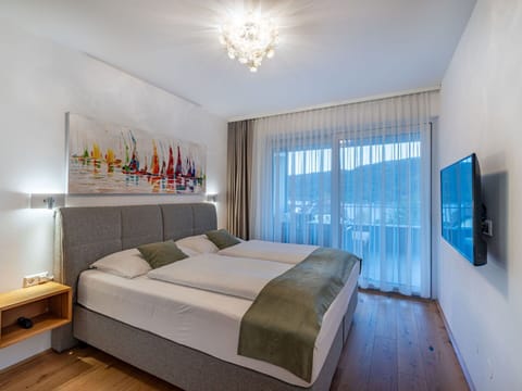 Building, Furniture, Cabinetry, Property, Comfort, Drawer, Bed Frame, Wood, Bed, Shade