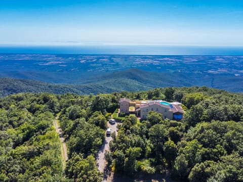 Sky, Water, Cloud, Blue, Azure, Natural Landscape, Tree, Highland, Vegetation, Landscape