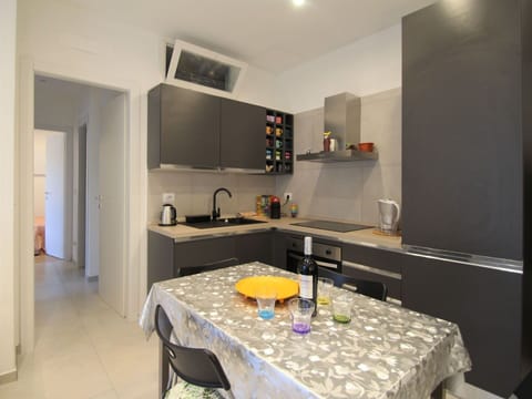 Cabinetry, Furniture, Table, Property, Countertop, Lighting, Interior Design, Kitchen, Sink