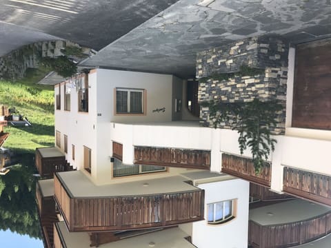 Property, Building, Window, Architecture, Urban Design, Wood, Plant, Real Estate, Residential Area, Roof