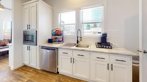 Kitchen - Dishwasher, Microwave & Coffee Maker