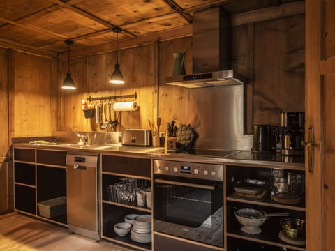 Table, Property, Furniture, Plant, Tableware, Tree, Shade, Chair, Building, Outdoor Furniture