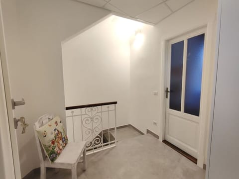 Water, Plant, Furniture, Swimming Pool, Property, Sky, Azure, Blue, Nature, Tree