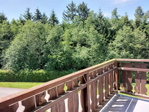 Sky, Plant, Furniture, Plant Community, Table, Natural Landscape, Chair, Land Lot, Outdoor Furniture, Tree