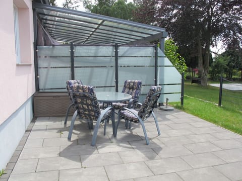 Property, Plant, Furniture, Building, Chair, Shade, Outdoor Table, Outdoor Furniture, Tree, Road Surface