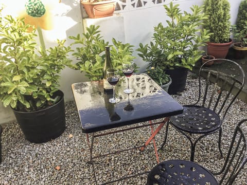 Sitting-out-area | Groomsscott, St Just