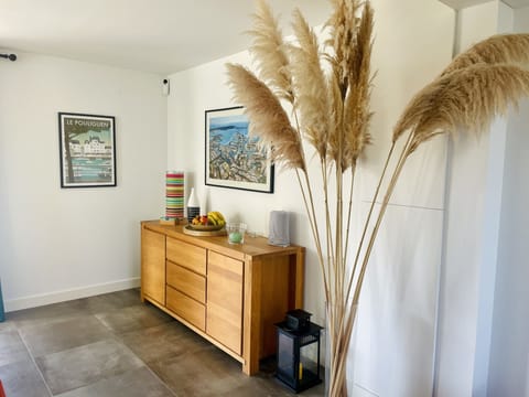 84bd12bf-706f-4f5e-97d6-708acfeeba42