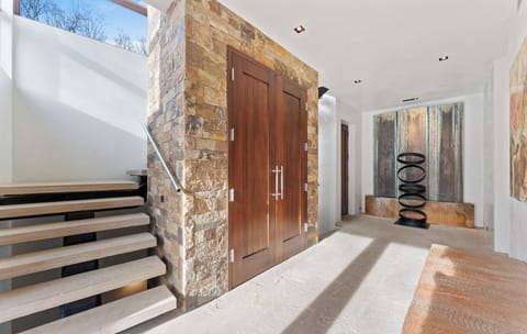 24 - top floor to third floor