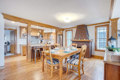 Dining Area | 1st Floor | Dishware & Flatware Provided