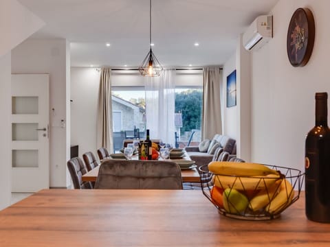 Property, Table, Bottle, Wood, Window, Interior Design, Floor, Flooring, Hardwood, Real Estate