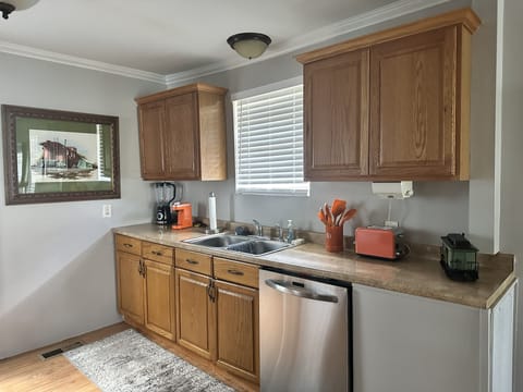 Your Fully Furnished Kitchen with Train theme