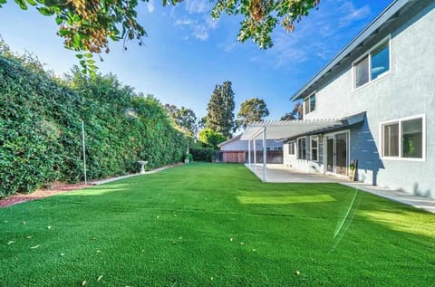 Spacious backyard for outdoor fun