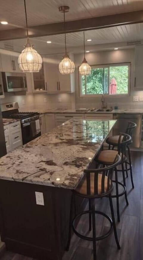 Custom kitchen and granite countertop