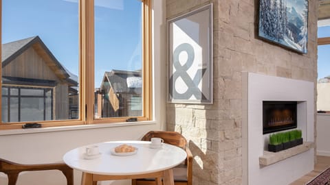 Cafe Nook and Fireplace