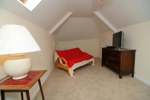 Second living room with sofa-bed