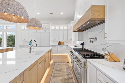 30A Backyard Paradise - Luxury Vacation Rental Beach House with Private Pool, In-House Elevator, and Rooftop Terrace with Gulf Views in Rosemary Beach, Florida - Five Star Beach Properties Destin/30A