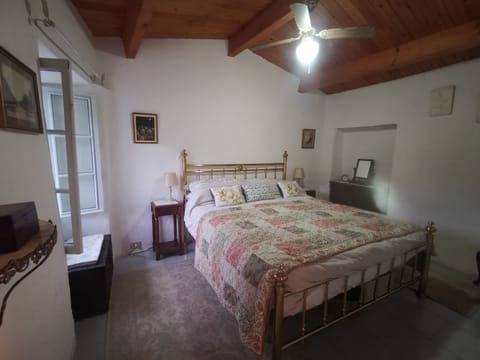 Toilet and basin room also. 