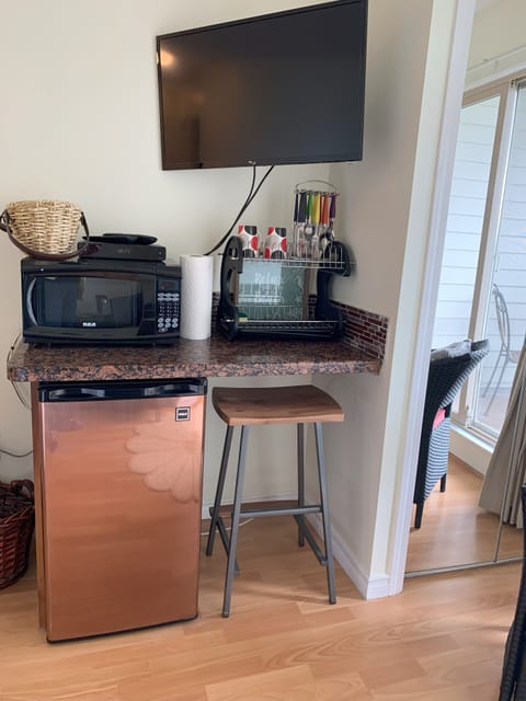 Need a snack? All that beach exploring can leave you hungry.