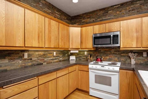 "It was a beautiful clean place! Great pizza and wine testing down the street." - Angie