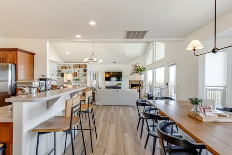 Time to make our way to the kitchen!