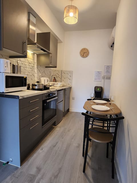 341f2d8b-0a1b-4554-9327-b218f9c5eaec