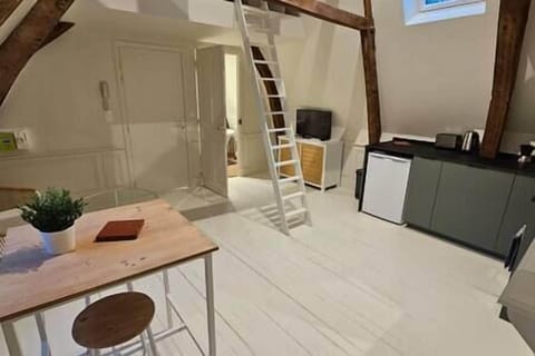 53d58357 2de7 4073 b7da f970705a347d