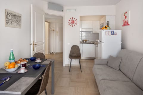 Living and dining room