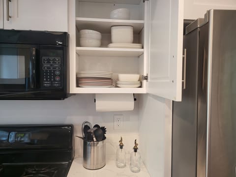 Microwave, oven, stovetop, dishwasher