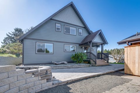 Westport Vacation Rental | 3BR | 2BA | 2,272 Sq Ft | Stairs Required