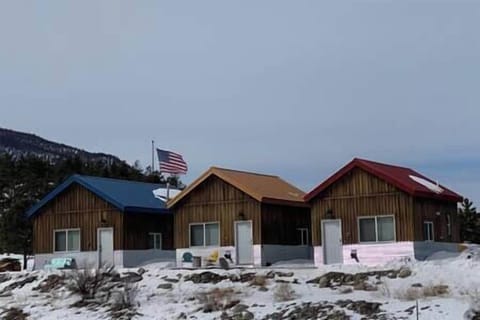 7c43caf4 f8e4 4081 9bda e03e4055905f