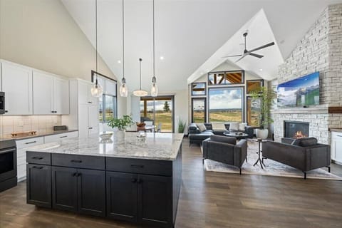 Spacious open floor plan