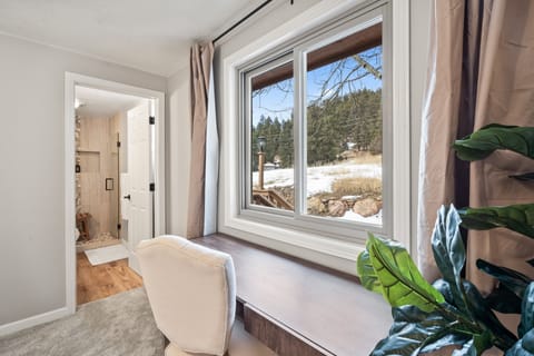 Enjoy remote work with a dedicated desk and high speed Starlink WiFi