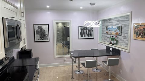 Common area kitchen 2