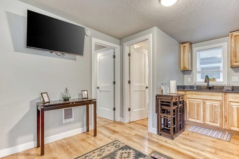 Cute dining setup with stools—perfect for casual meals, morning coffee, or planning your day’s activities.