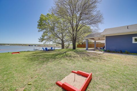 Eufaula Vacation Rental | 3BR | 2BA | 1,900 Sq Ft | Step-Free Access