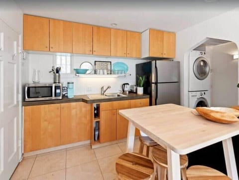 Kitchen is located right as you enter the home. It has all kitchen essentials needed for a comfortable stay.
Keurig Coffee machine and coffee provided.