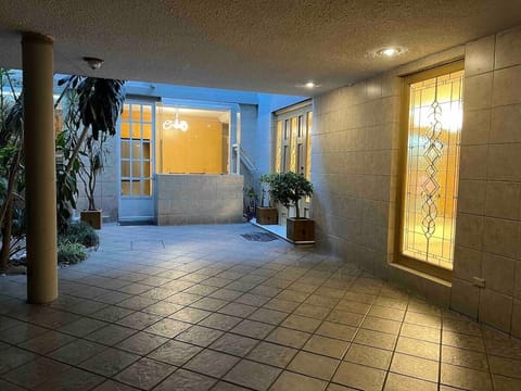 Everything you could dream of is here - Come on in!