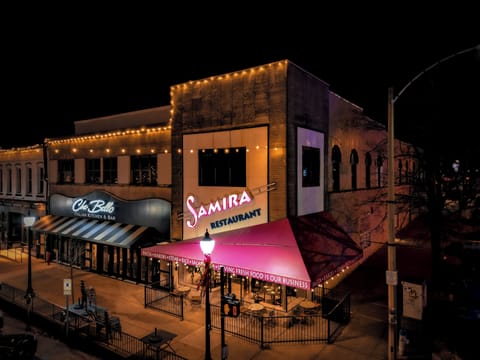 A view of the airbnb from outside.