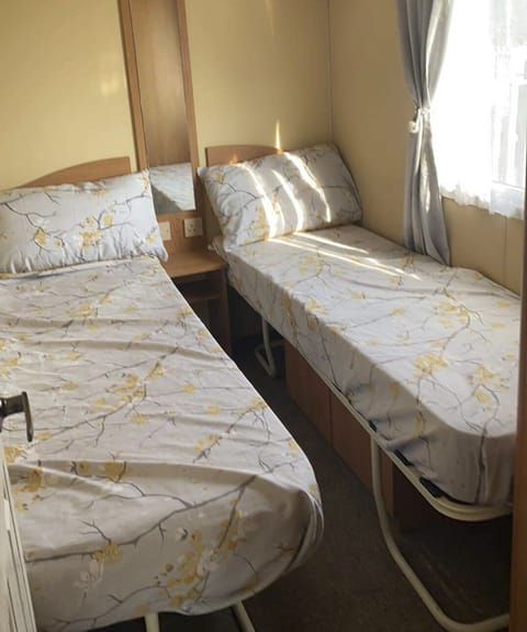 3 bedrooms, iron/ironing board, WiFi