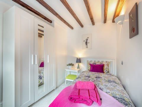 Single bedroom | The Stilts, Bewdley