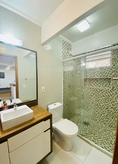 Combined shower/tub, hair dryer, towels, toilet paper