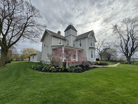 Victorian Inn Bed & Breakfast