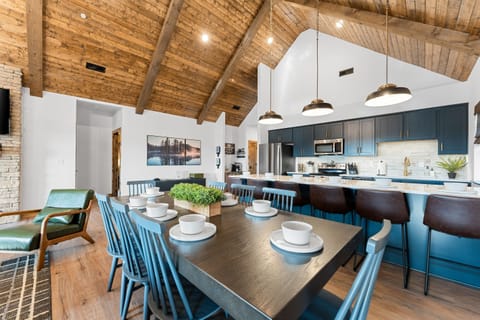 Dining Table (seats 8)